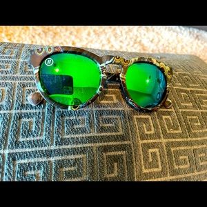 Blenders eyewear palace gypsy polarized green mirror lens